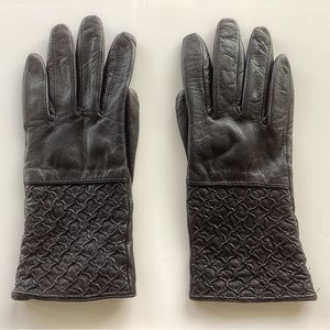 Max Studio Leather Gloves